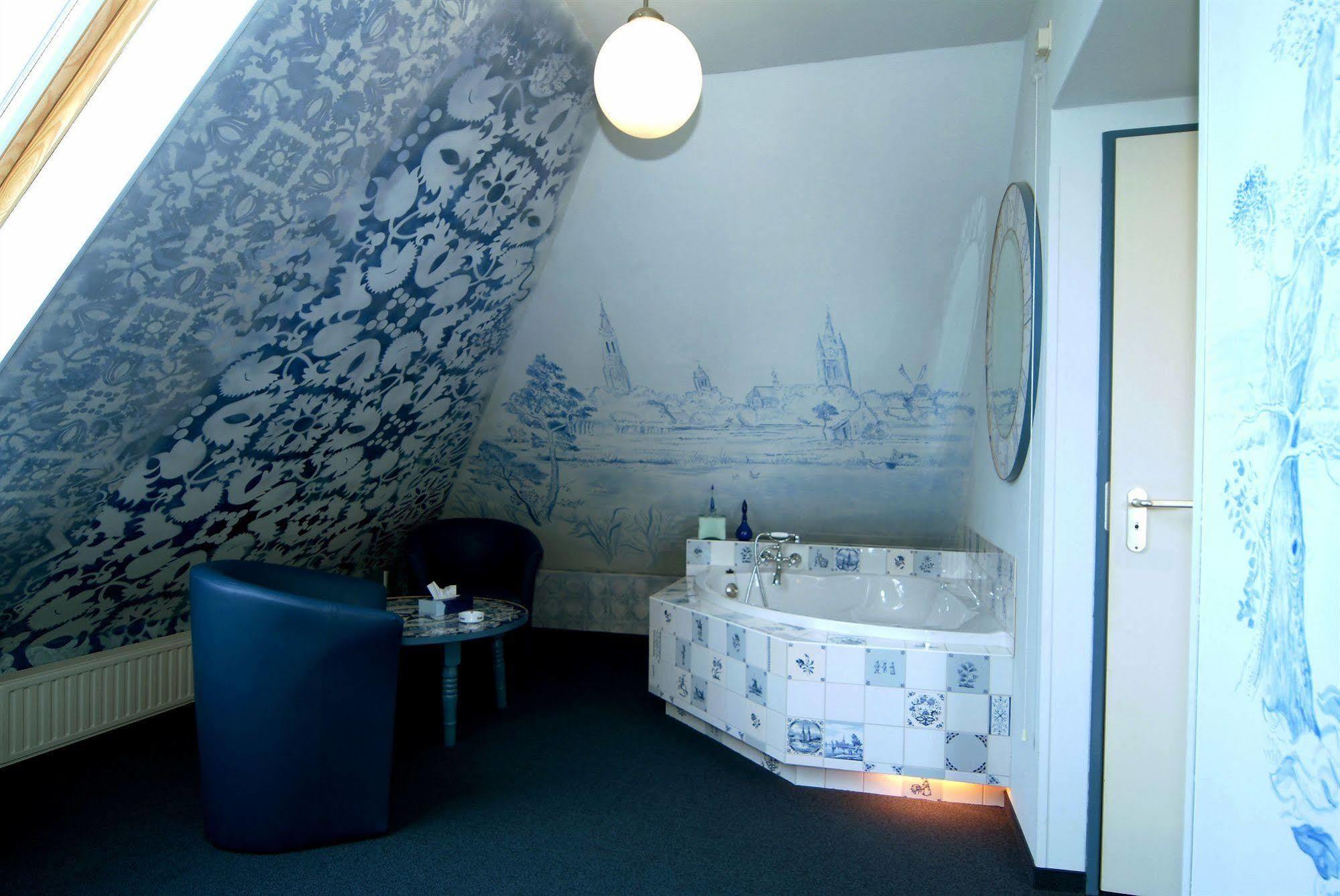 De Plataan Centrum 3* Delft