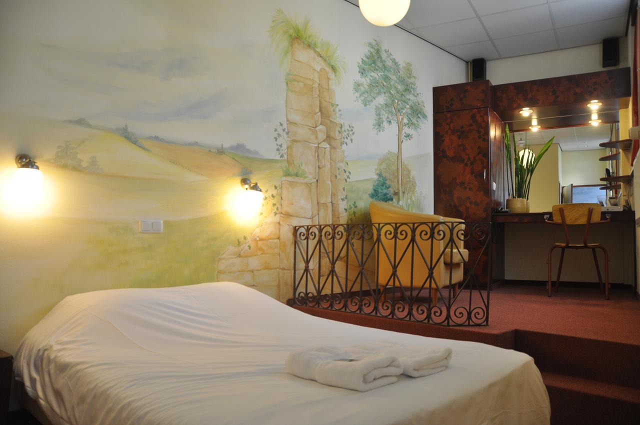 Hotel De Plataan Centrum 3*